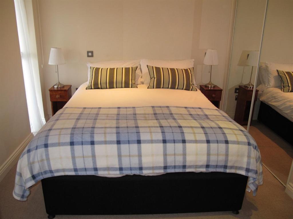 Churchill Two Bedroom Apartments With Free Parking And The Minster View York Rom bilde